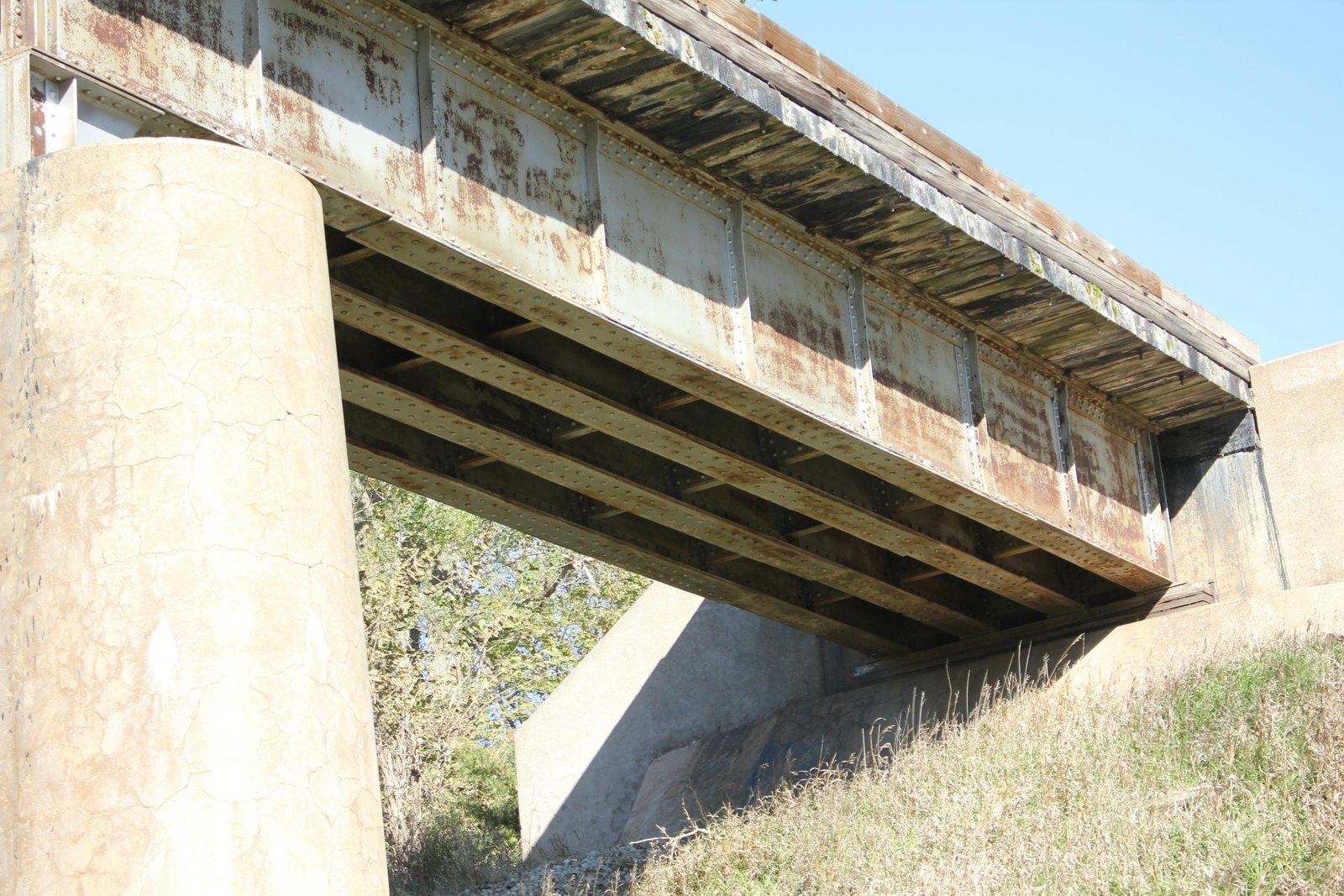Details of east span